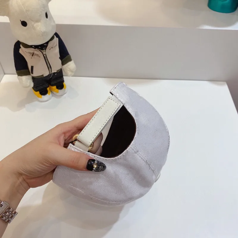 

2021 letter embroidered double print casual baseball cap couple cap