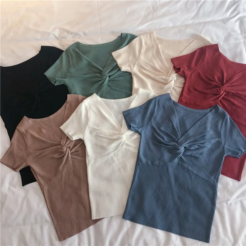 

Chic Solid V-neck Ladies Tops Short Sleeve Summer New 2021 Slim Knitted Pullovers Sweater for Women Clothing Korean Causal Style