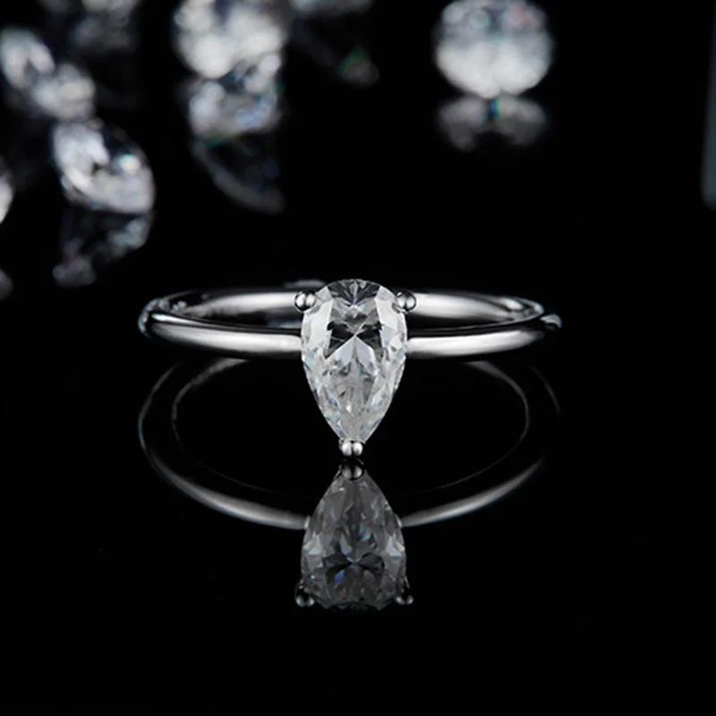 Женское кольцо из серебра 925 пробы с муассанитом 1 карат | Украшения и аксессуары