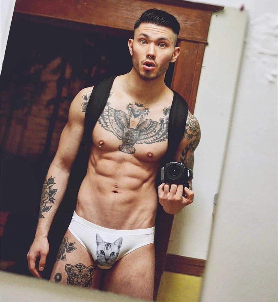 Мужские трусы брифы с заниженной талией желтые удобные принтом животных кота