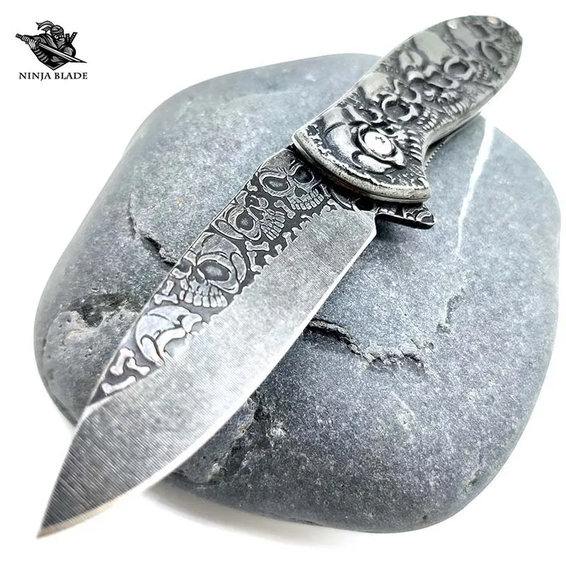 Складной нож со скелетом черепом головой демона злого тотема скульптурная ручка