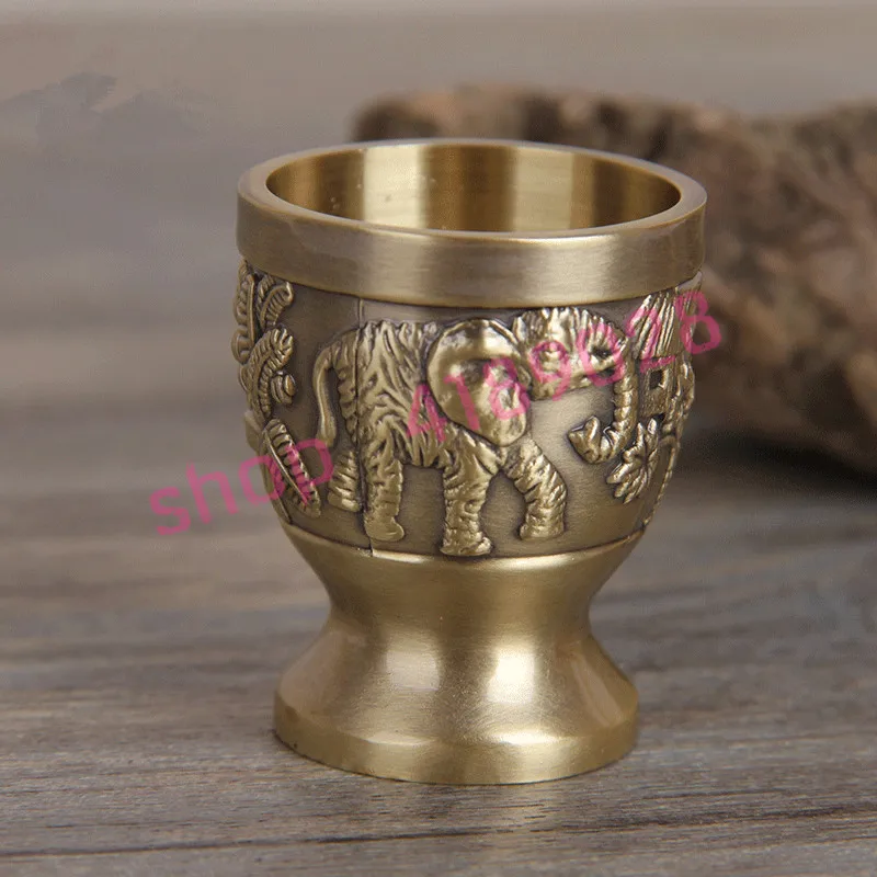 Чистая медь резной слон Ретро маленькая чашка для вина/чайная чашка|Статуэтки и
