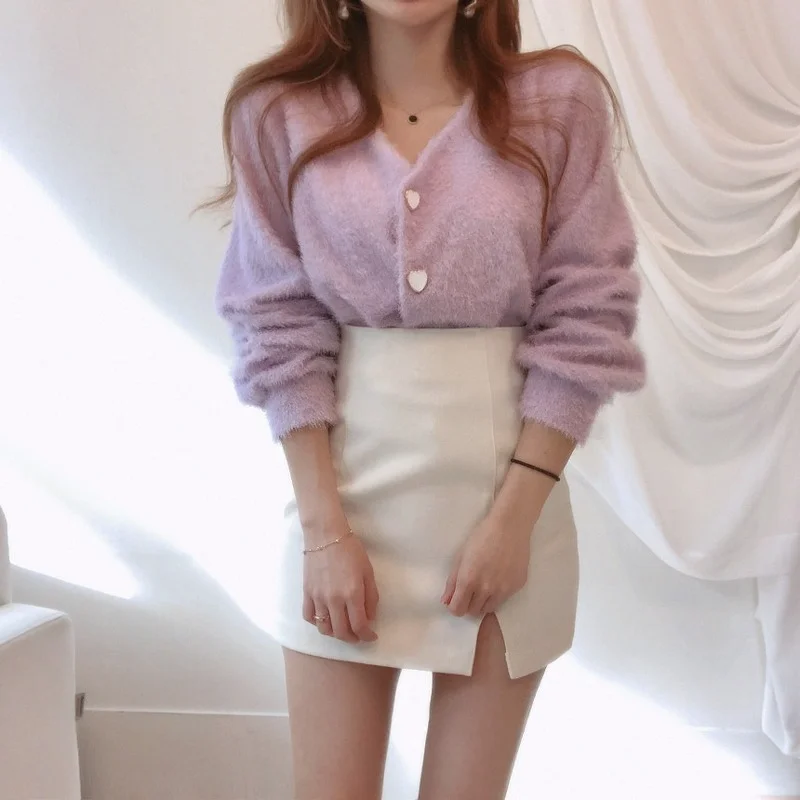 

Kimutomo Korea Chic Solid Cardigan Women Autumn New Gentle Wind Female V-neck Chic Heart Button Long Sleeve Short Sweater Casual