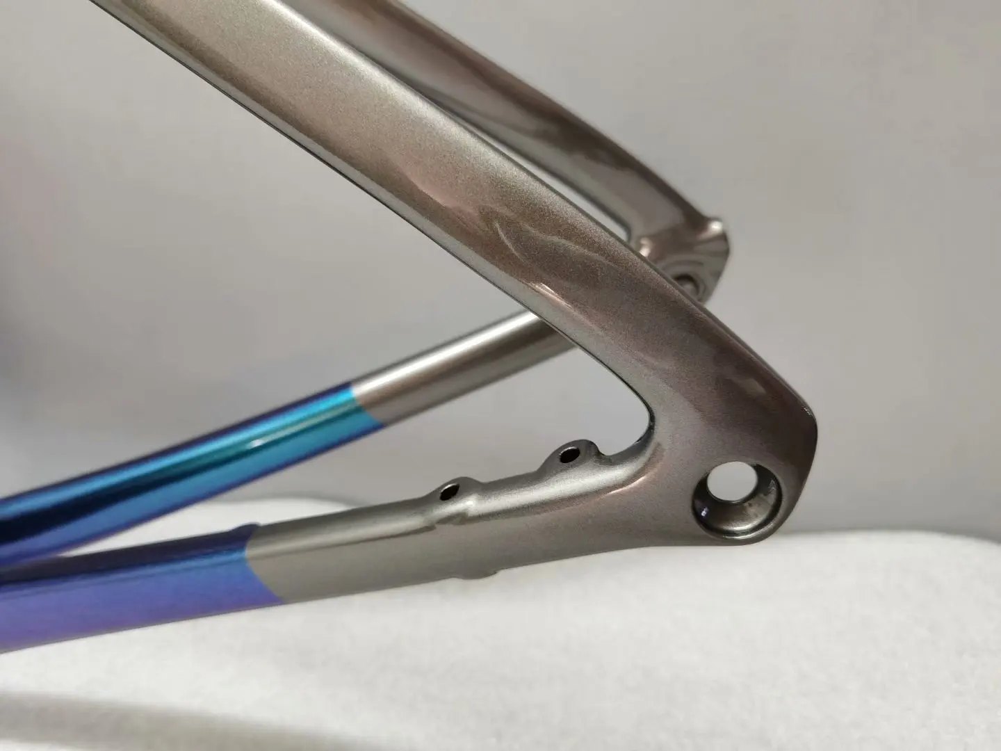

Venge Carbon road frame 1:1 mold OEM Customized 44/49/52/54/56/58cm Aero frame racing bicycle di2 chinese frameset