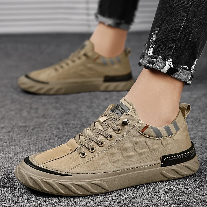 

2021 Fashion Men's Casual Shoes Simple Lightweight Breathable Anti-collision Cushioning Wear-resistant Men Men Designer Shoes