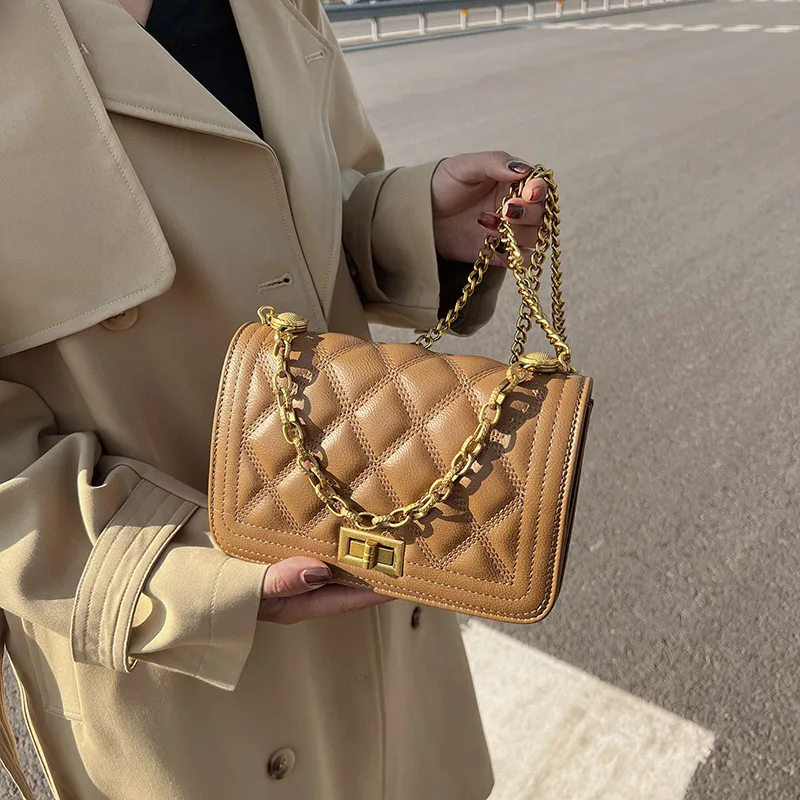 

2022 New Simple Fashion Rhombic Chain Shoulder Bag Small Square Bag Handbags Women Bags Designer Tote Bags for Women