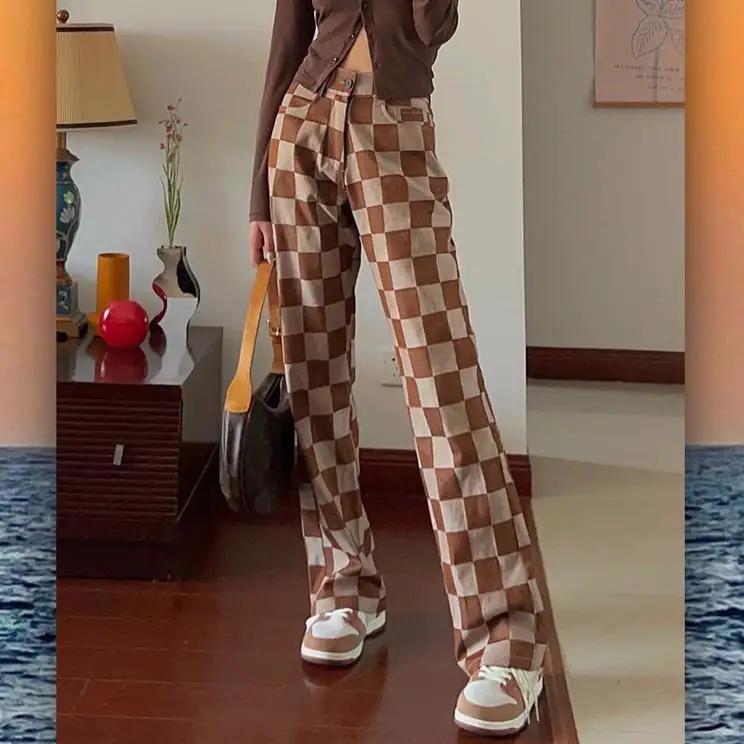 

Fashion girl chocolate color straight jeans women loose large size checkerboard pattern thin trousers y2k baggy wide leg jeans