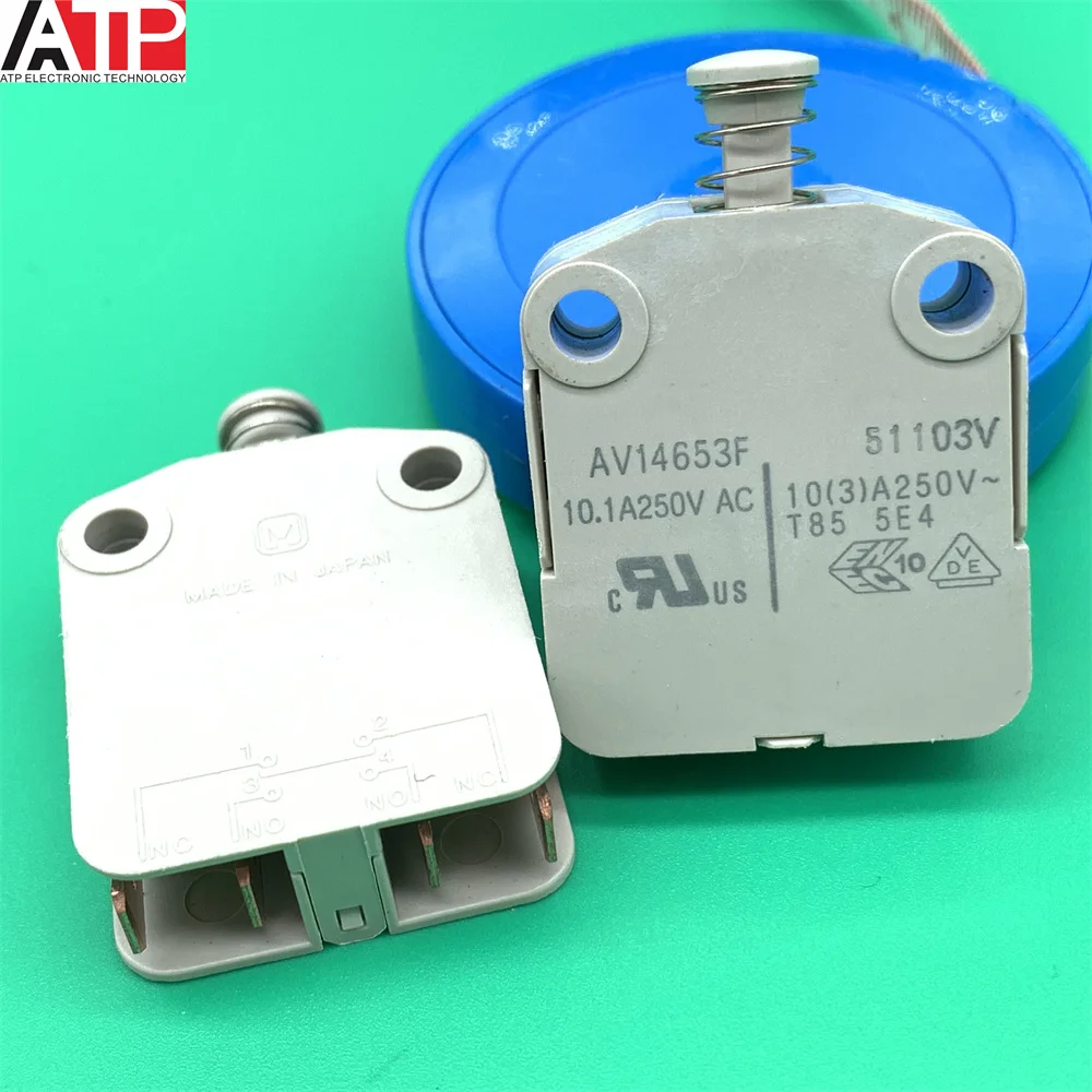 

1PCS AV14653F white button self reset switch new and original, welcome to consult and order.