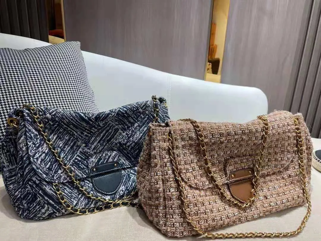 

High-quality knitted bag, woolen bag, shoulder bag, underarm bag, high-quality women bag