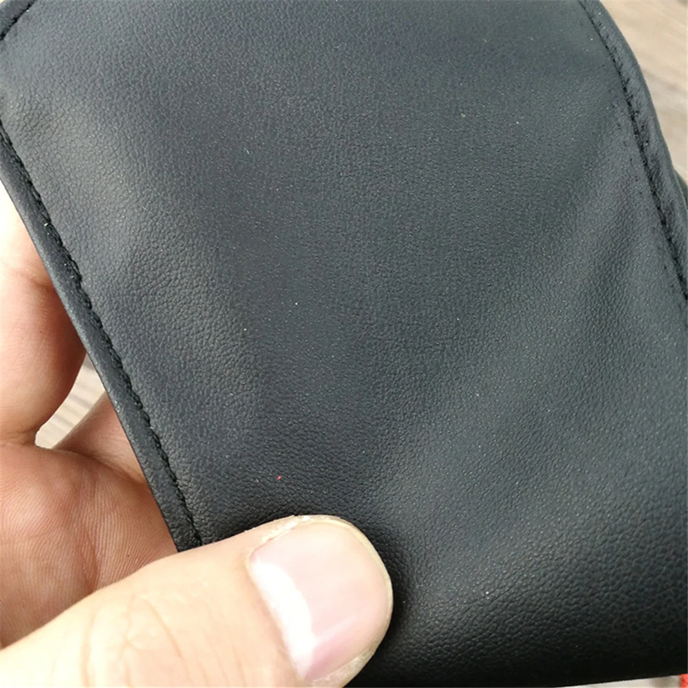 Черная полиуретановая маска для косплея по мотивам аниме | Тематическая одежда и