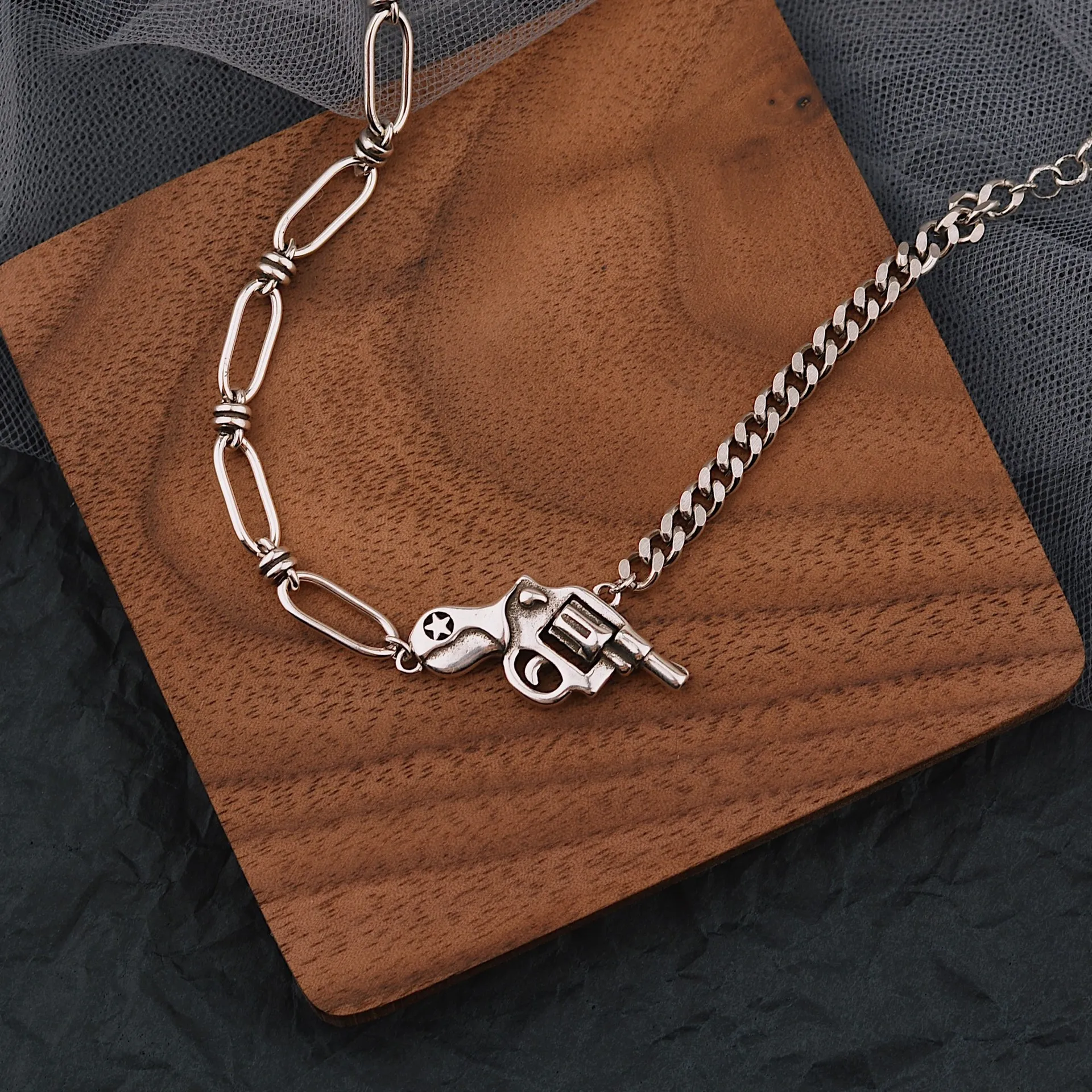 

FMILY Minimalist 925 Sterling Silver Personality Pistol Necklace Retro Fashion Hip Hop Punk Clavicle Chain for Girlfriend Gift