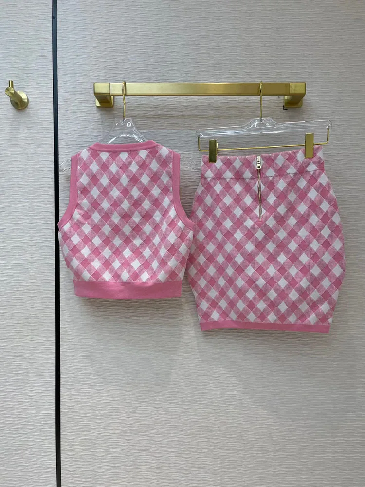 2021 spring and summer women's new sweet holiday style pattern matching vest+hip overskirt suit