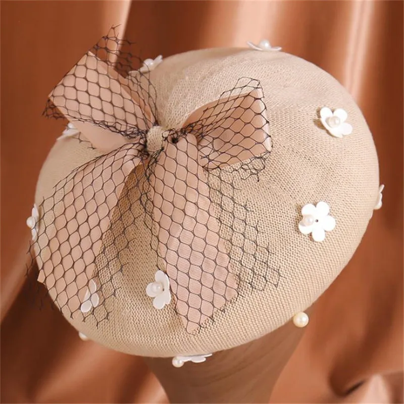 

Fashion Women Beret knitting Cap Pearl Flowers Hat Retro Painter Hats Keep Warm Cotton Caps