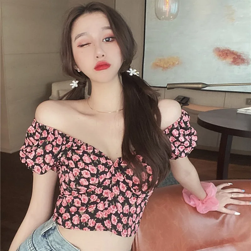 

Women's summer short chiffon shirt Korean floral V-neck shoulder exposed navel sexy sweet short-sleeved chiffon shirt