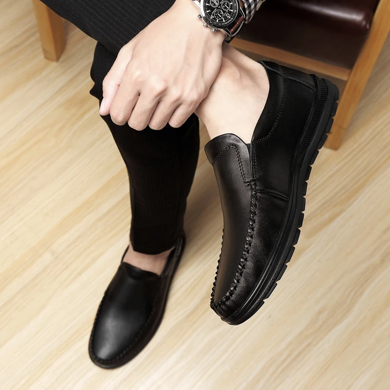 

Genuine Leather Mens Loafers outdoor Brand Fashion Handmade sewing Moccasins Men Casual Shoes Black Slip on Men's Boat Shoes
