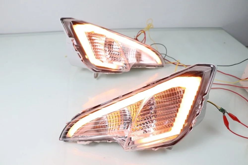 

Eosuns Led Drl Daytime Running Light for Ford Ecosport 2018-2019 with Dynamic Moving Yellow Turn Signal