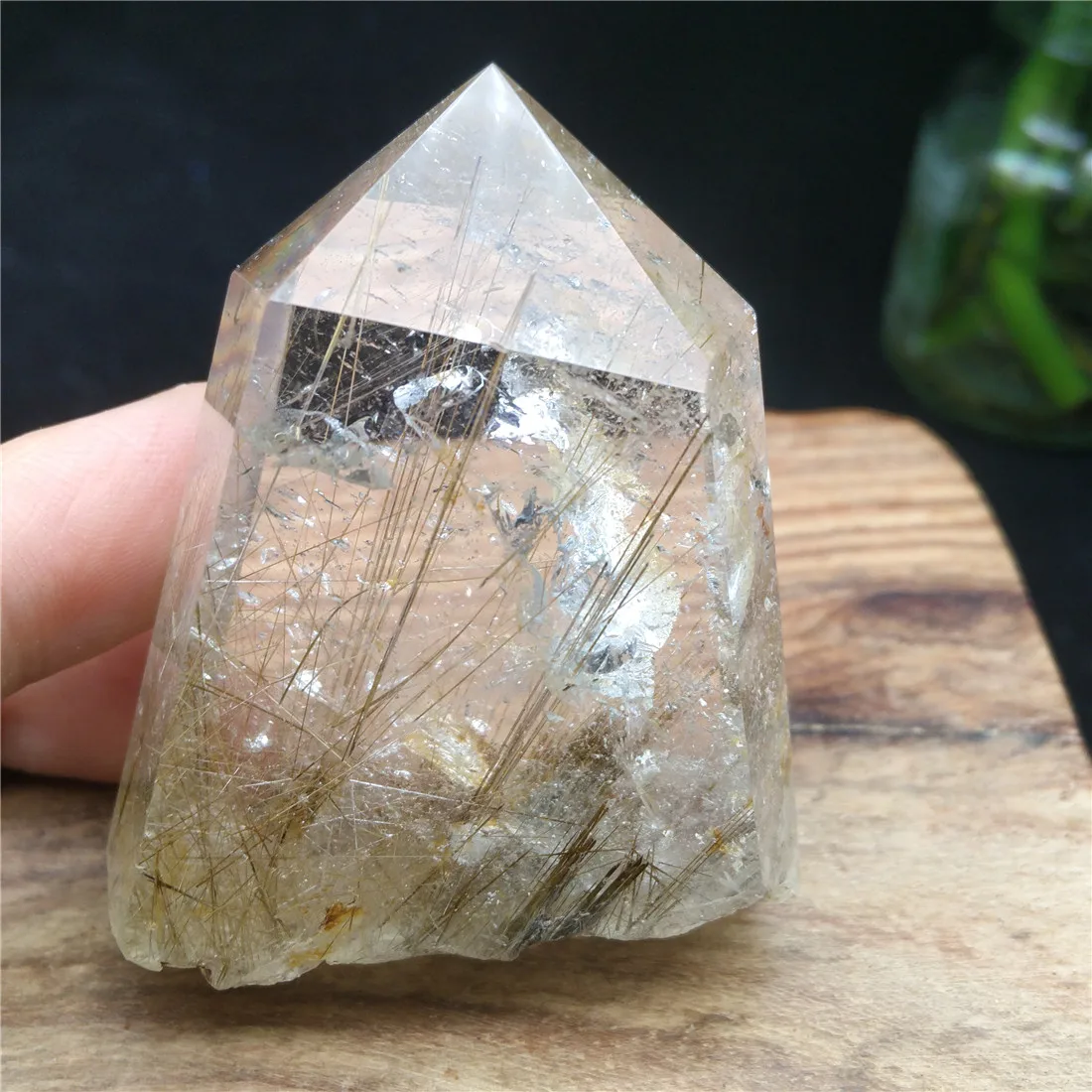 Rutile кварц точка Wicca остров камни лечебные Декор Кристальный Пьер Naturelle Cristaux