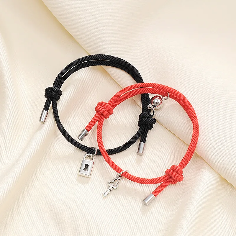 

2Pcs Alloy Key Lock Magnet Attraction Couple Bracelet Handmade Lovers Bracelet For Women Men Adjustable Bracelet Femme