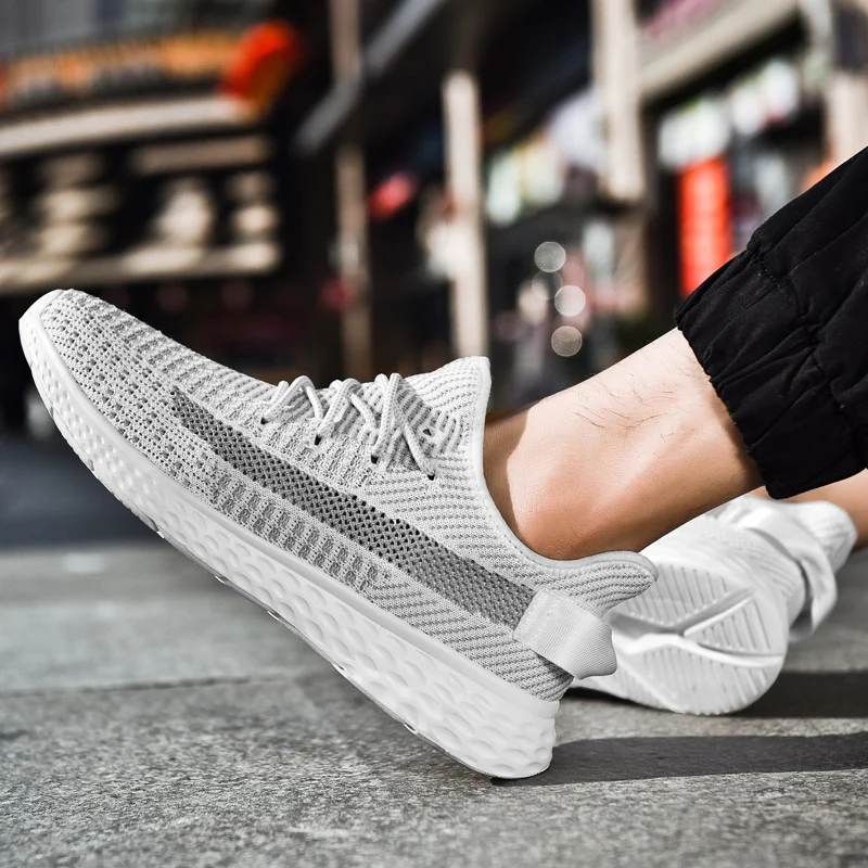 Light Man Running Shoes Comfortable Breathable Men's Sneaker Casual Antiskid and Wear-resistant Jogging Men Big Size Sport Shoes