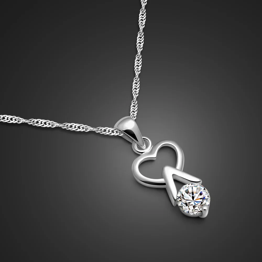 Высококачественные деликатные крошечные серебристое ожерелье с сердцем для