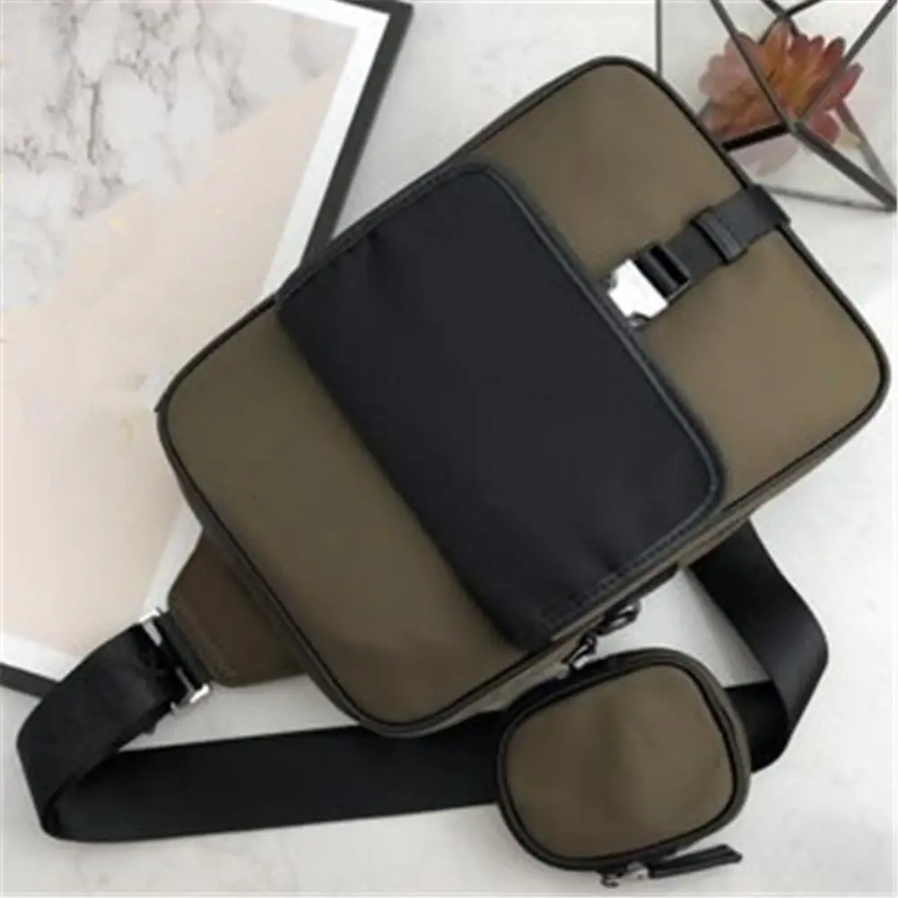 

Men's sports and leisure nylon shoulder bag messenger bag