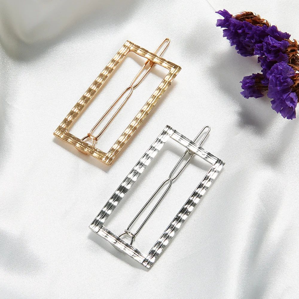 

Korea Fashion Square Hollow Hair Clip Woman 2021 Charm Geometric Exquisite Vintage Hairgrip Tie Hair Unqiue Girl Hand Jewelry