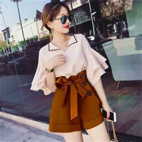 Traje de dos piezas de estilo fino para mujer, pantalones cortos a la moda, temperamento, novedad de verano 2021