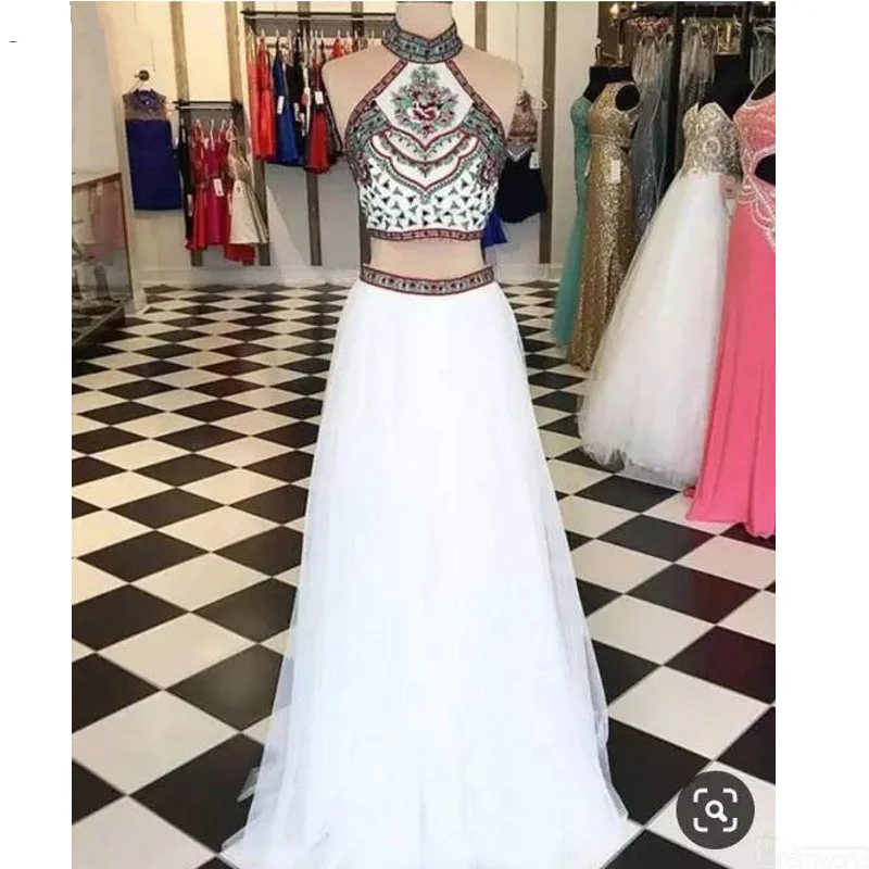 

2021 New Prom Dresses In Sotck Embroidery Flowers Chiffon Halter Neck A-line Two Piece Evening Dress Formal Party Gowns