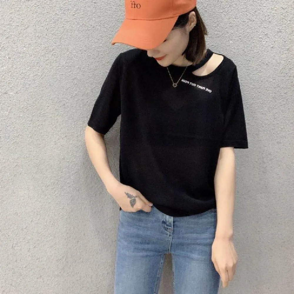 

2021 Summer Women's Striped Ice Silk T-shirt Shoulder Short Sleeve Knitted Shirt Korean Crewneck Loose Skinny Top Tide