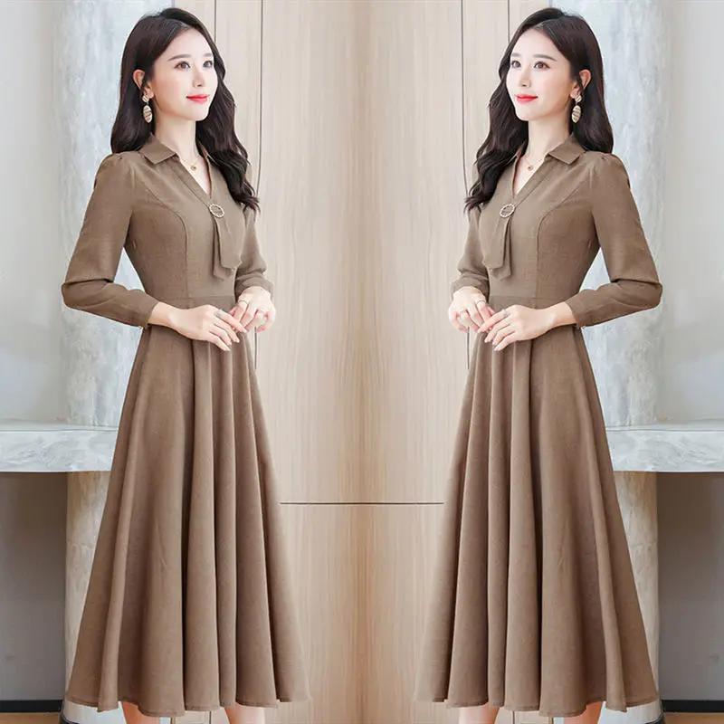 

Женское Плиссированное Платье с V-образным вырезом и длинным рукавом