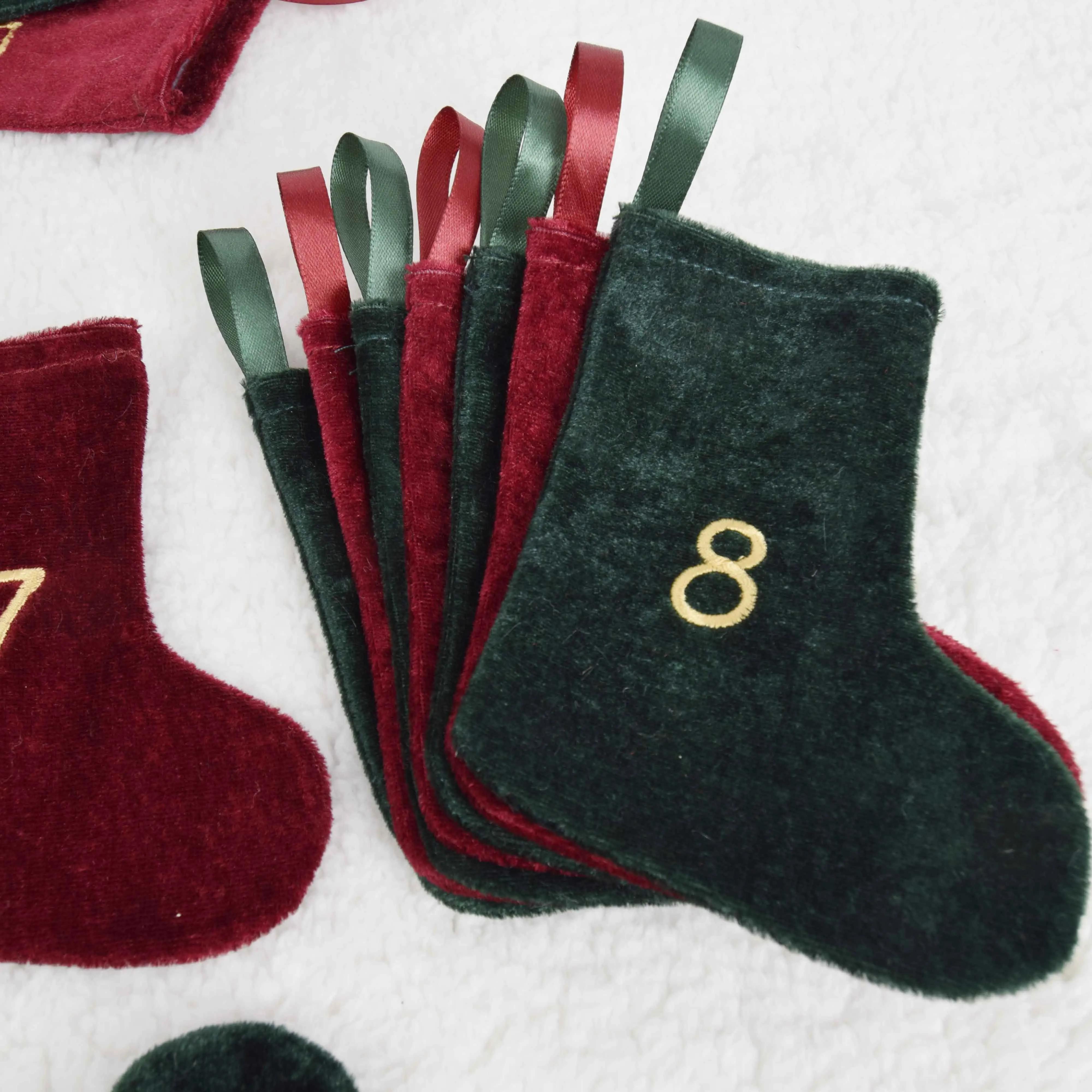 24pcs per set Christmas mini stocking decoration / embroidery numbers 1-24 an advent calendar socks/green and red | Дом и сад