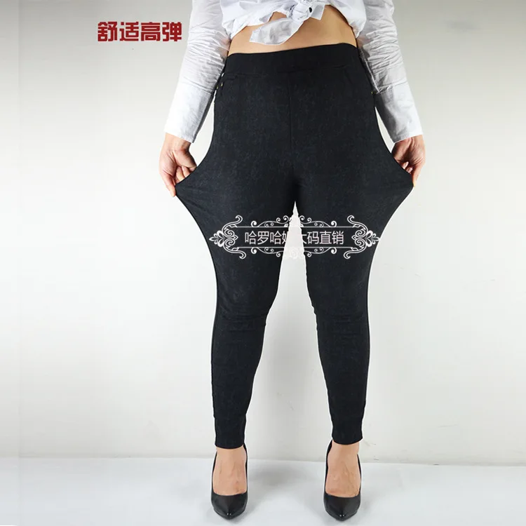 Женские зимние теплые брюки бархатные плотные черного цвета с высокой талией