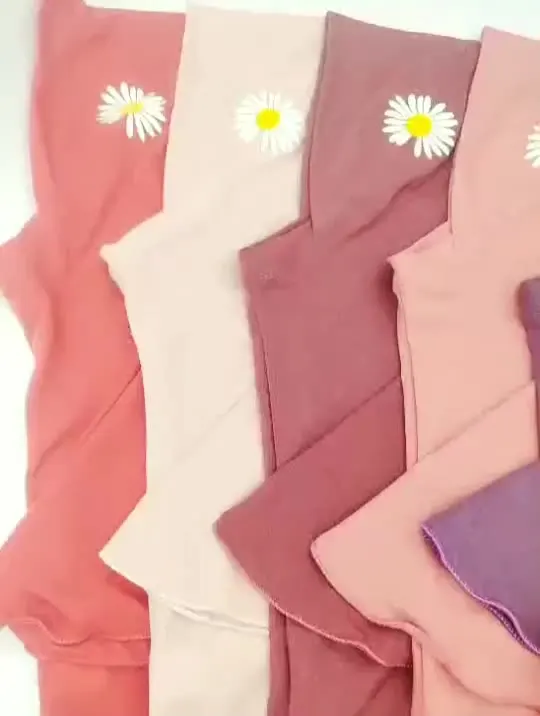 

Детский хиджаб в этническом стиле для девочек