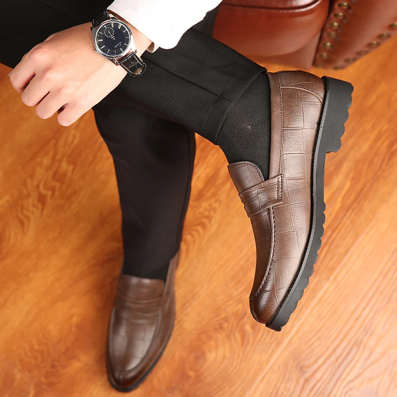 

2021 new business style men's designer casual shoes classic leather Oxford Shoes office party wedding shoes men's formal shoes