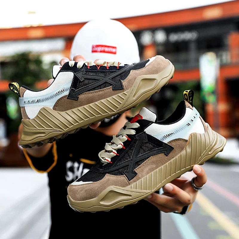 Новейшие мужские кроссовки для бега белые Ультрас массажные массивные ZX1000 |