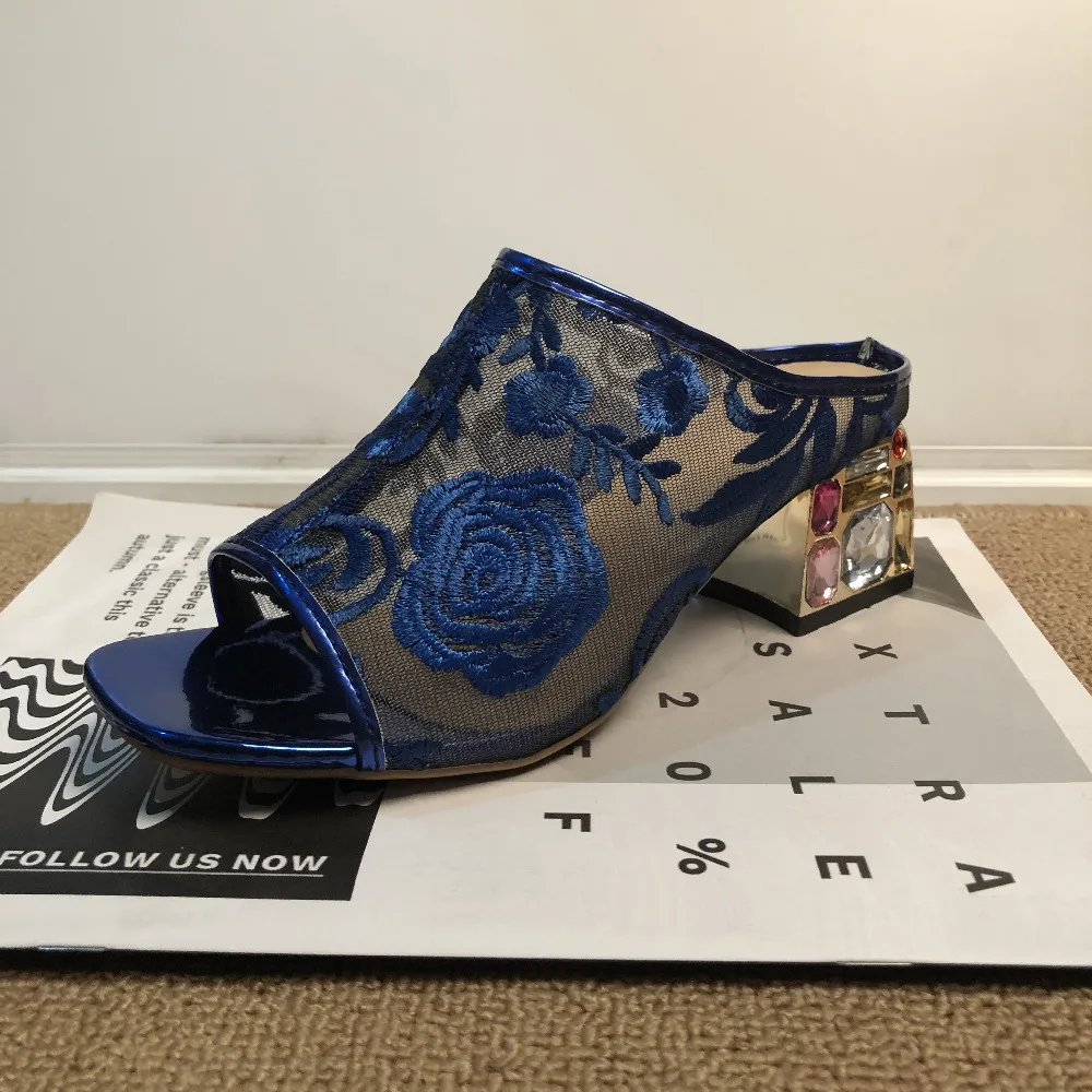 Женские босоножки из ПУ кожи на высоком каблуке размеры до 42 | Обувь