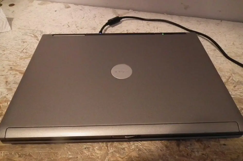 Ноутбук Dell Latitude D630 1 66 ГГц 4 Гб ОЗУ Windows XP win7 win10 Wi-Fi DVD RS232 диагностический компьютер