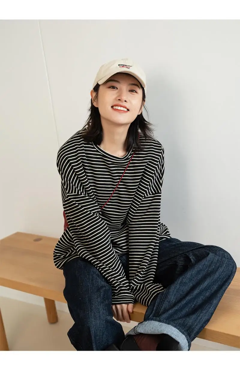 

2021 Korean style long-sleeved t-shirt female new hot-selling student t-shirt female fashion Harajuku striped female self-cultiv