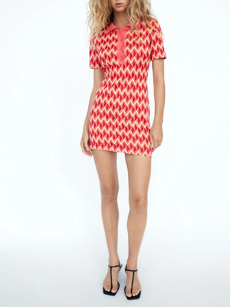 Женское жаккардовое платье ZA розовое трикотажное облегающее с отложным