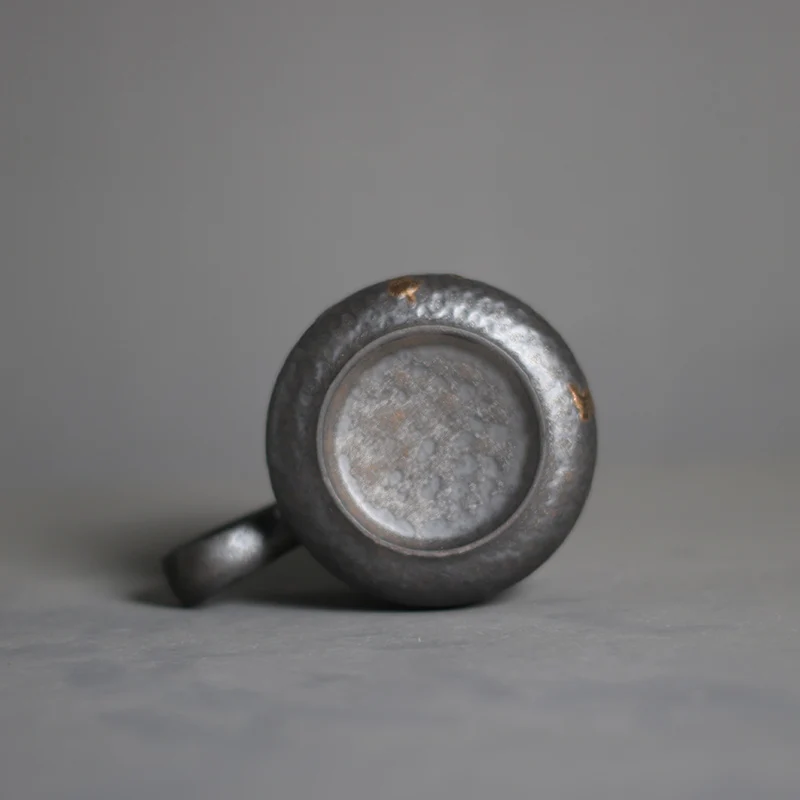 

Chinese ceramic gilt glaze coffee cup black with gold retro Japanese ceramic mug mug high quality latte cup turkish