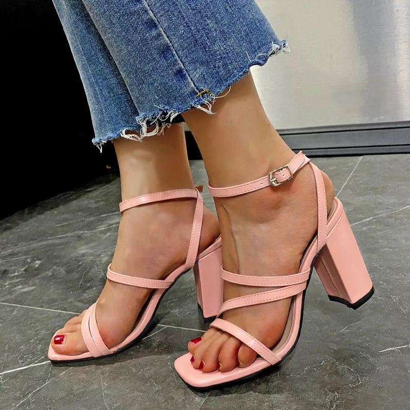 

2022 Summer Beige Heeled Sandals Comfort Shoes for Women Large Size Square Toe Black Girls Big Block Low New High Fashion Rome R