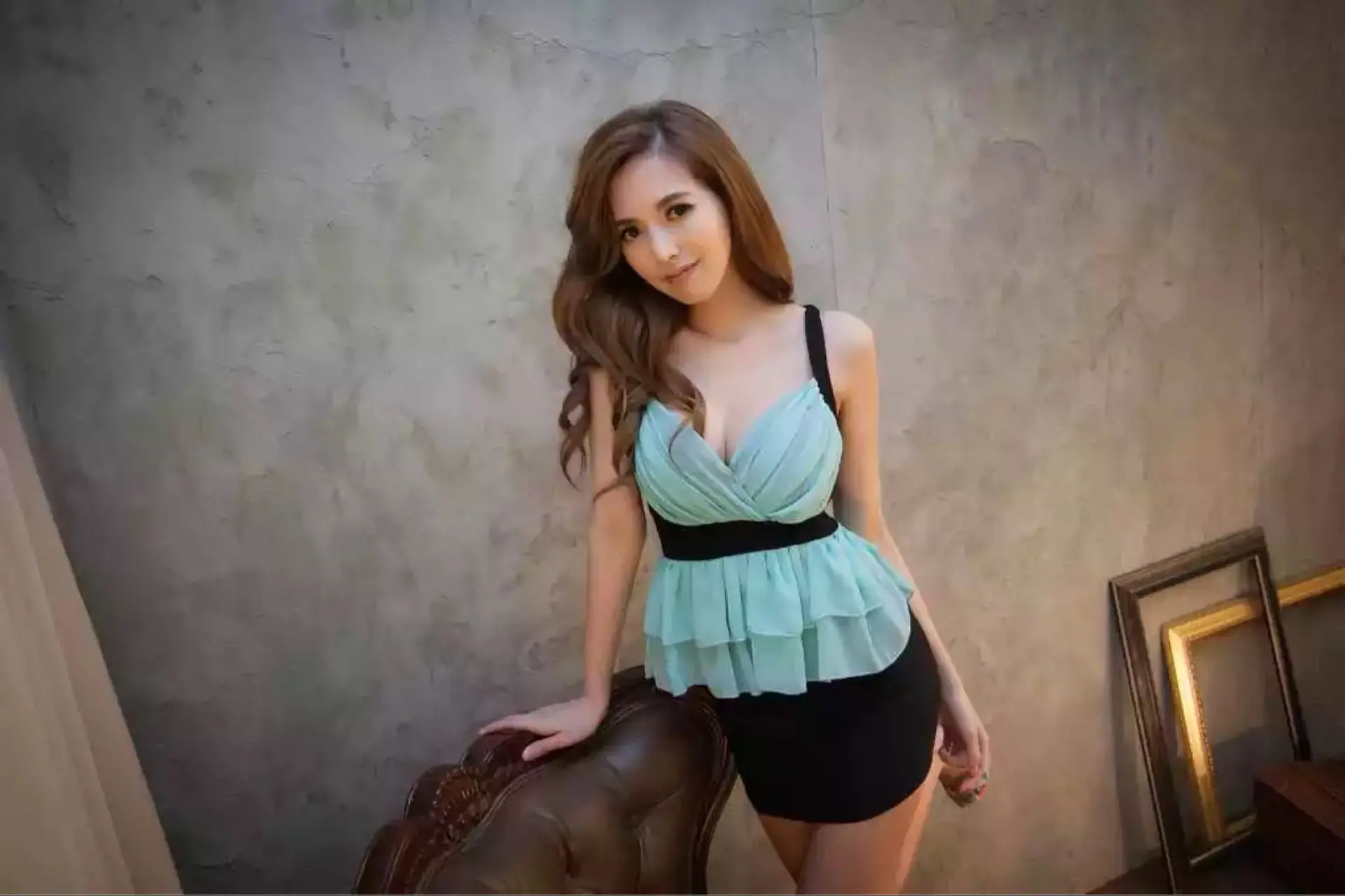 

2021 New Summer Nightclub Women's Sexy Tube Top Mesh Belly Covering Sheath Dress Night Club KTV Princess Clothing