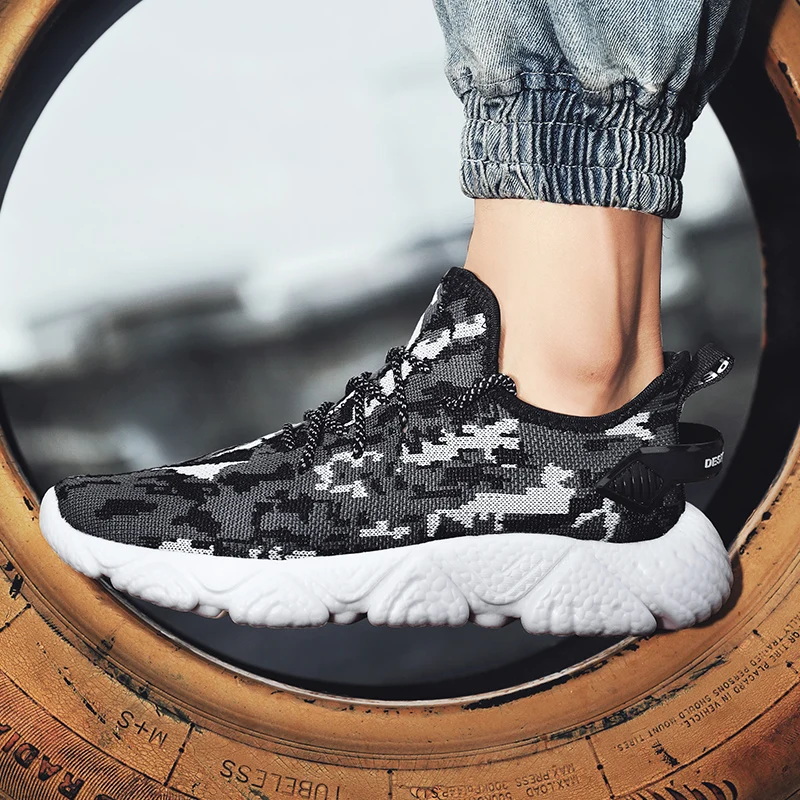 

Summer Breathable Men Sport Running Shoes Outdoors Lightweight Walking Jogging Footwear Non-slip Wear-resistant Men Sneakers