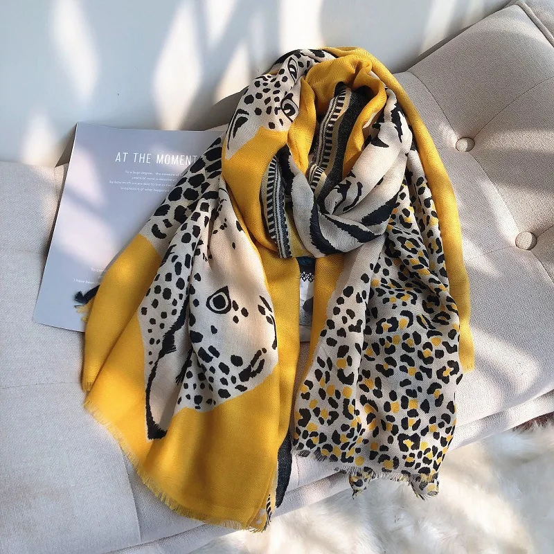 

2022 Fashion Animal Leopard Pattern Fringe Viscose Shawl Scarf Print Muffler Soft Warm Hijab Sjaal Foulard Muslim Snood 180*90Cm