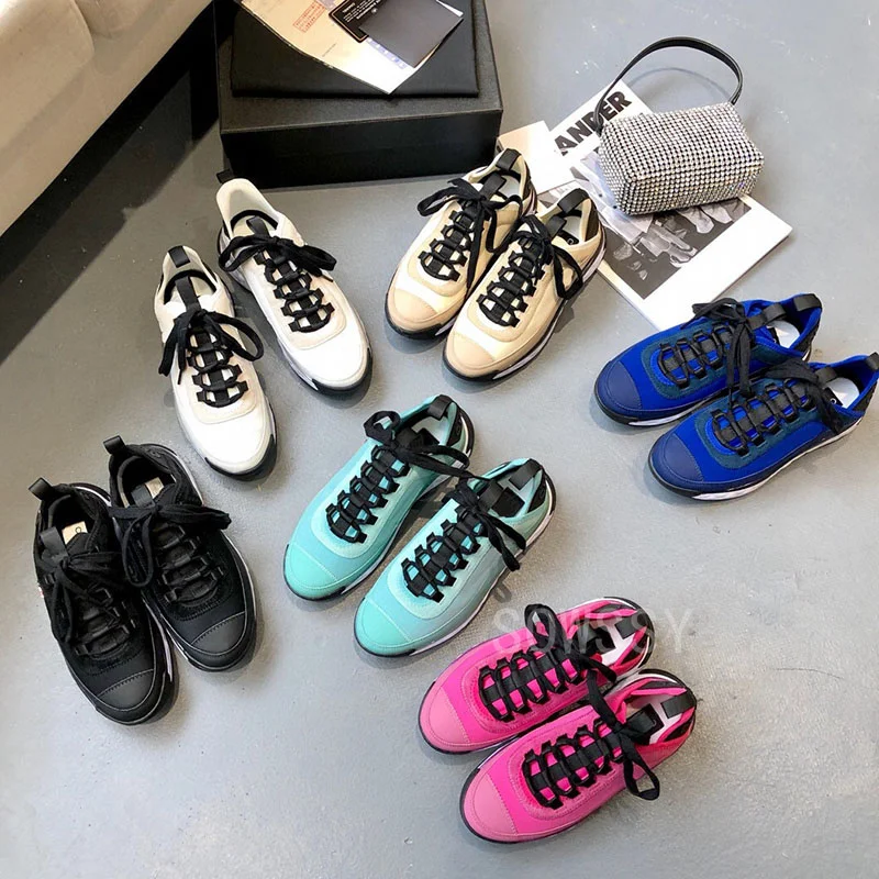 

Women's Shoes