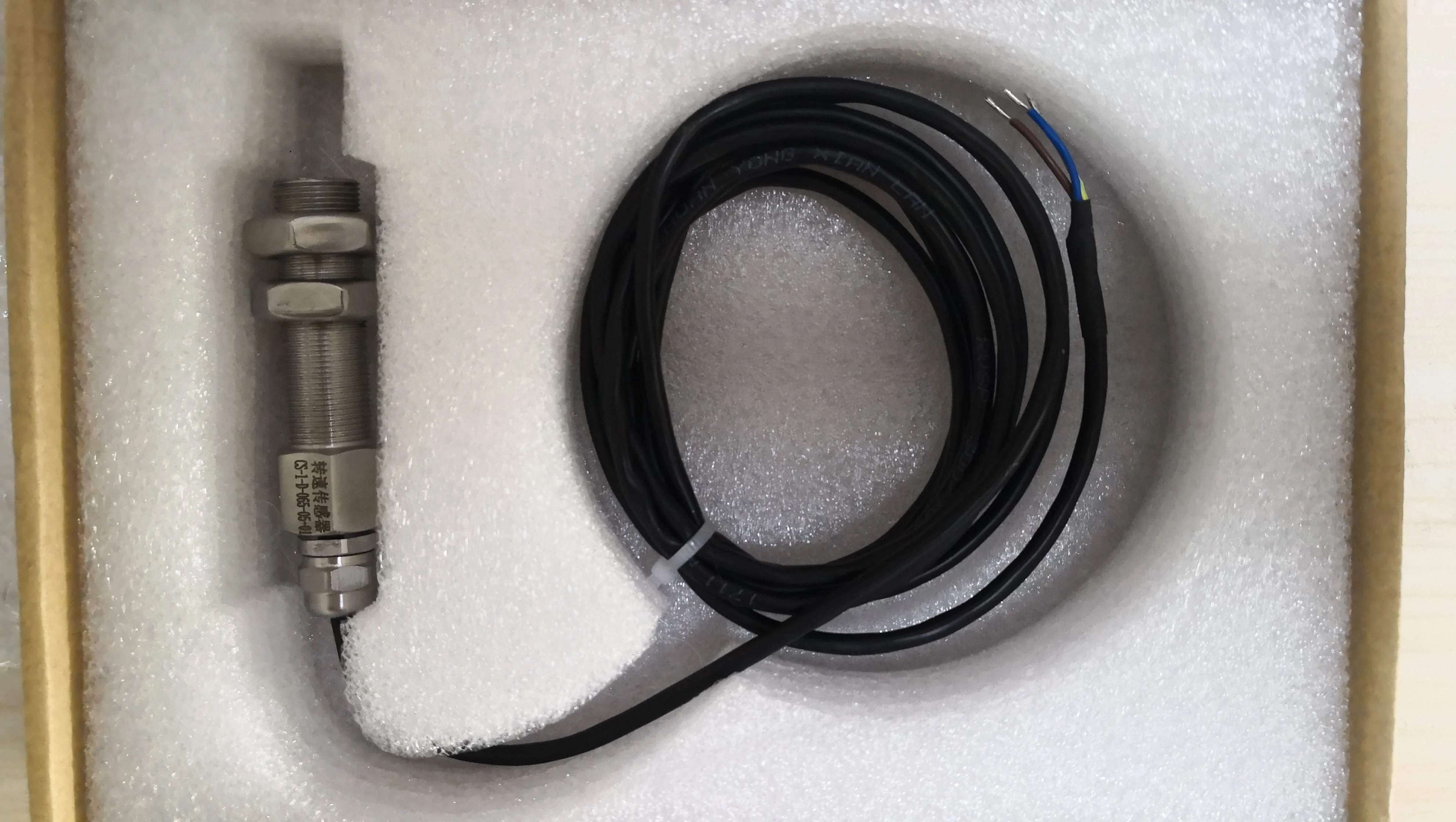 Новый оригинальный D-065-05-01 датчик скорости вращения паровой турбины по низкой