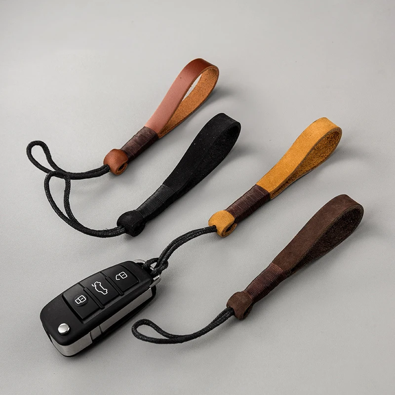 

Trend Leather Car Keychain Car Keyring For Audi BMW Toyota Men’s Gift Car Key ChainCar Interior Accessories