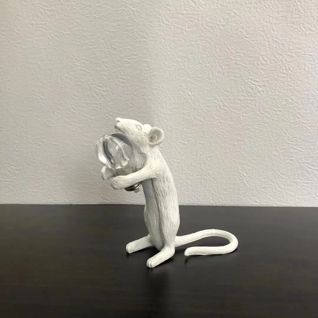 Постмодернизированная полимерная лампа в виде животного крысы дневной свет