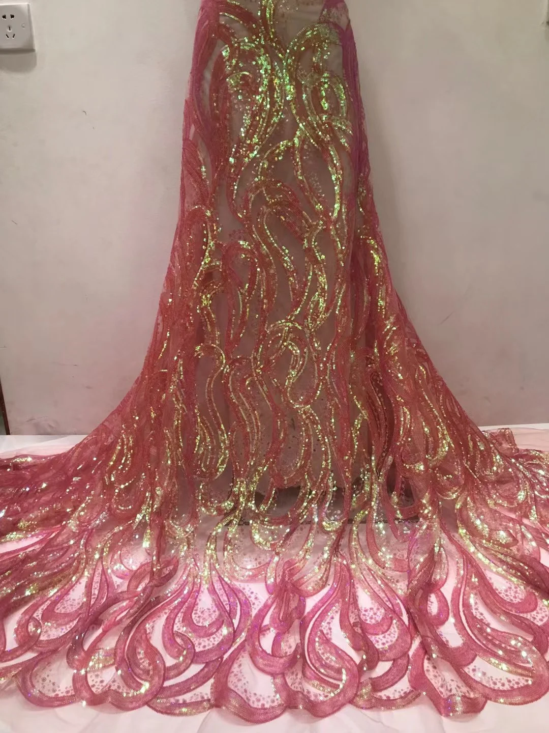 

2022 Latest African Design Voile Lace French Mesh High Quality Fabric With Luxury Sequins Nigerian Elegant Bride Wedding Dress