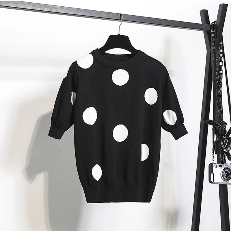 

2020 Summer Two piece Suits Women O-neck short sleeve Dot Knitted Tops and High Waist Shorts Elegant 2 Pieces Set